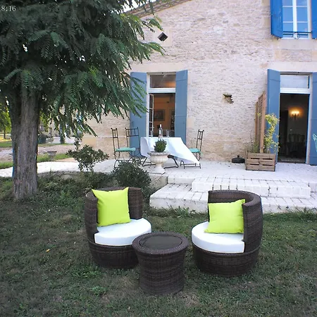 De Lombreyra Homestay Massugas